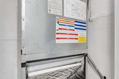 Condominio en venta en Plantation, Florida, 2 dormitorios, 100.33 m2 № 1966720 - foto 22