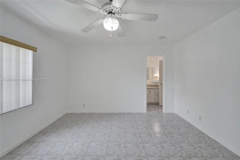 Condominio en venta en Plantation, Florida, 2 dormitorios, 100.33 m2 № 1966720 - foto 30