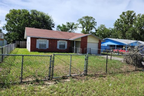House in Ocala, Florida 3 bedrooms, 113.71 sq.m. № 1844950 - photo 9