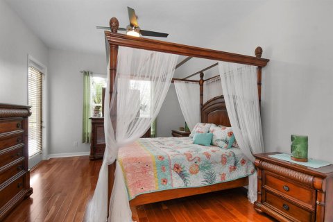 House in Port St. Lucie, Florida 3 bedrooms, 165.18 sq.m. № 2275862 - photo 20