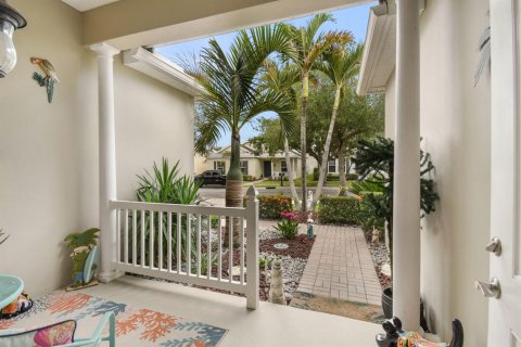 House in Port St. Lucie, Florida 3 bedrooms, 165.18 sq.m. № 2275862 - photo 5