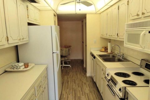 Copropriété à louer à Clearwater, Floride: 2 chambres, 125.42 m2 № 2416877 - photo 9