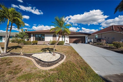 Villa ou maison à Punta Gorda, Floride 2 chambres, 133.5 m2 № 2144188