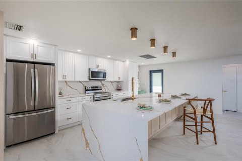 Villa ou maison à vendre à Punta Gorda, Floride: 2 chambres, 133.5 m2 № 2144188 - photo 7