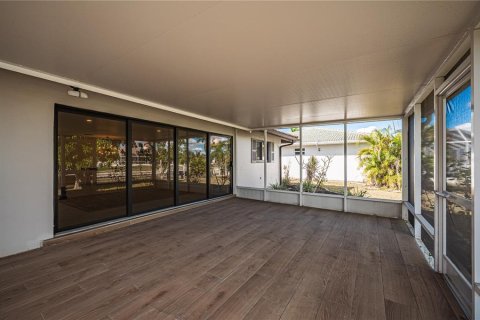 Villa ou maison à vendre à Punta Gorda, Floride: 2 chambres, 133.5 m2 № 2144188 - photo 28