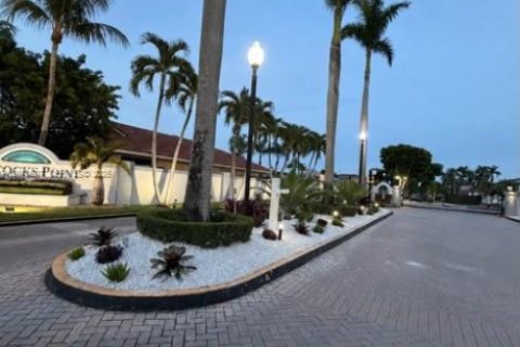 Villa ou maison à vendre à Miami, Floride: 3 chambres, 171.03 m2 № 2323806 - photo 18