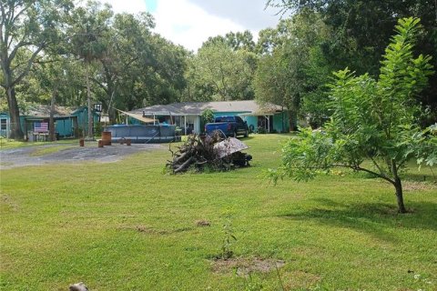 House in Tampa, Florida 3 bedrooms, 157.19 sq.m. № 1918314 - photo 21