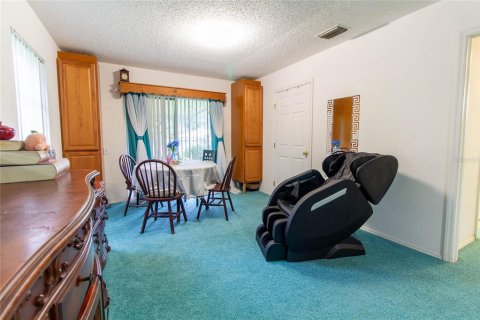 House in Tampa, Florida 3 bedrooms, 157.19 sq.m. № 1918314 - photo 14