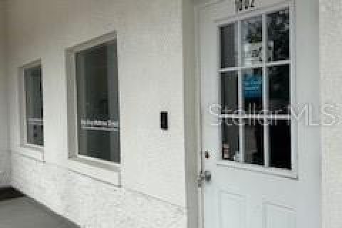 Propiedad comercial en alquiler en Oviedo, Florida, 107.77 m2 № 1851196 - foto 5