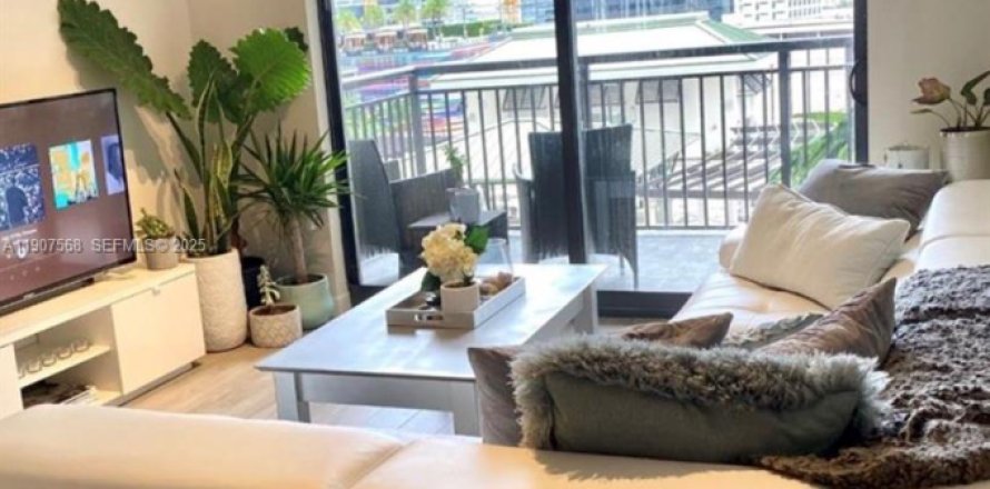 Condo à Miami, Floride, 2 chambres  № 1976859