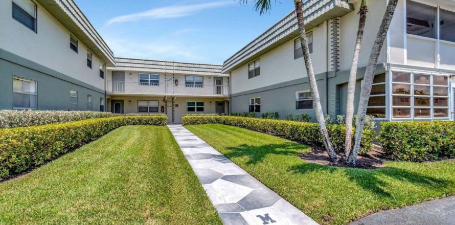 Condo à Delray Beach, Floride, 2 chambres  № 2246190