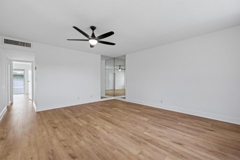 Copropriété à vendre à Delray Beach, Floride: 2 chambres, 81.75 m2 № 2246190 - photo 6