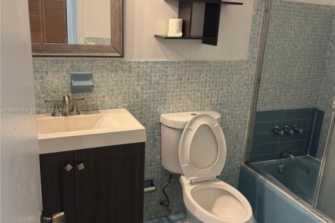 Купить кондоминиум в Майами, Флорида 1 спальня, 65.68м2, № 2023295 - фото 11
