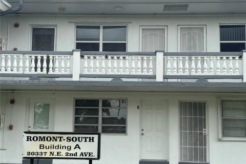 Купить кондоминиум в Майами, Флорида 1 спальня, 65.68м2, № 2023295 - фото 2