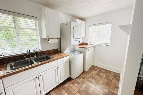 Apartamento en alquiler en Orlando, Florida, 2 dormitorios, 69.68 m2 № 1750717 - foto 4