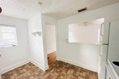 Apartamento en alquiler en Orlando, Florida, 2 dormitorios, 69.68 m2 № 1750717 - foto 5