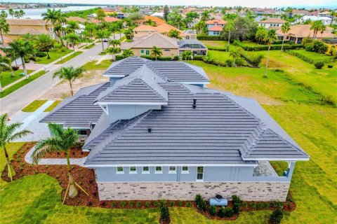 Villa ou maison à vendre à Apollo Beach, Floride: 4 chambres, 349.22 m2 № 867295 - photo 7