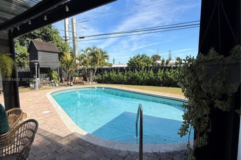 Villa ou maison à vendre à Deerfield Beach, Floride: 3 chambres, 106.19 m2 № 2024895 - photo 23