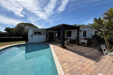 Villa ou maison à vendre à Deerfield Beach, Floride: 3 chambres, 106.19 m2 № 2024895 - photo 27