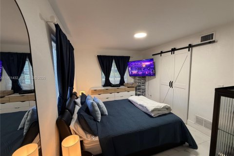 Villa ou maison à vendre à Deerfield Beach, Floride: 3 chambres, 106.19 m2 № 2024895 - photo 16