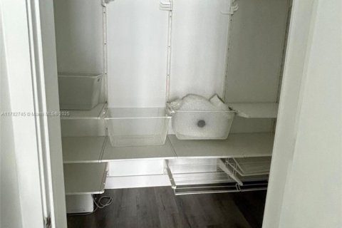 Купить кондоминиум в Майами, Флорида 2 спальни, 106.93м2, № 1701225 - фото 6