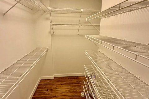 Купить кондоминиум в Халландейл-Бич, Флорида 3 комнаты, 72.93м2, № 2083776 - фото 7