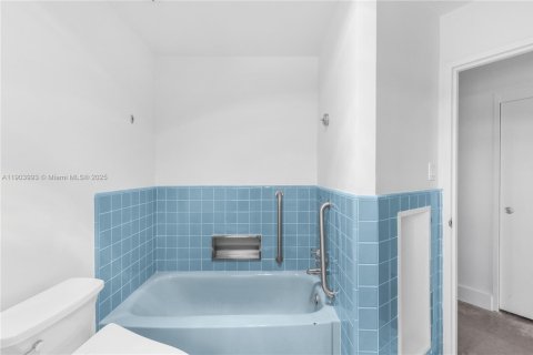 Copropriété à louer à Miami Beach, Floride: 1 chambre, 136.57 m2 № 1971177 - photo 15