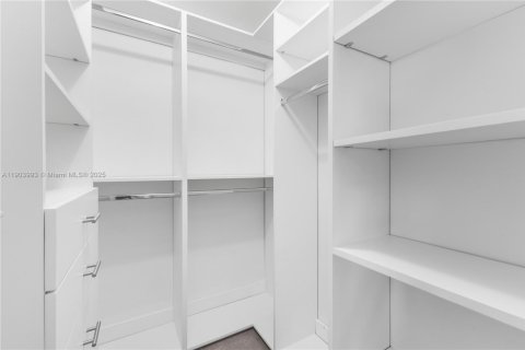 Copropriété à louer à Miami Beach, Floride: 1 chambre, 136.57 m2 № 1971177 - photo 23