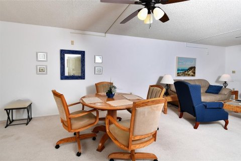 Condominio en venta en Punta Gorda, Florida, 2 dormitorios, 126.63 m2 № 1755273 - foto 13