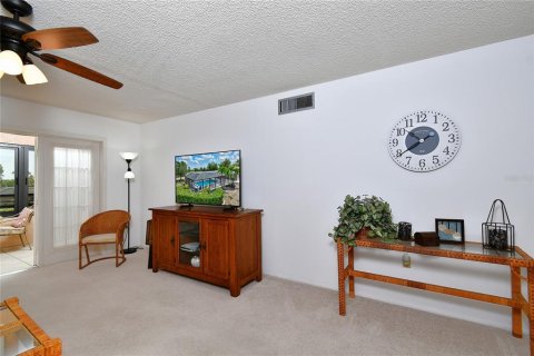 Condominio en venta en Punta Gorda, Florida, 2 dormitorios, 126.63 m2 № 1755273 - foto 14