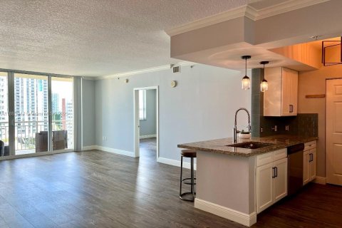 Condominio en venta en Miami, Florida, 2 dormitorios, 97.27 m2 № 1932384 - foto 6