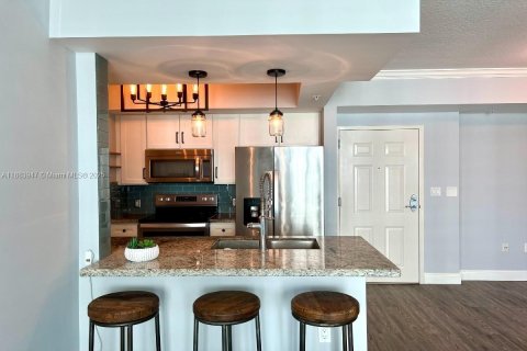 Condominio en venta en Miami, Florida, 2 dormitorios, 97.27 m2 № 1932384 - foto 14