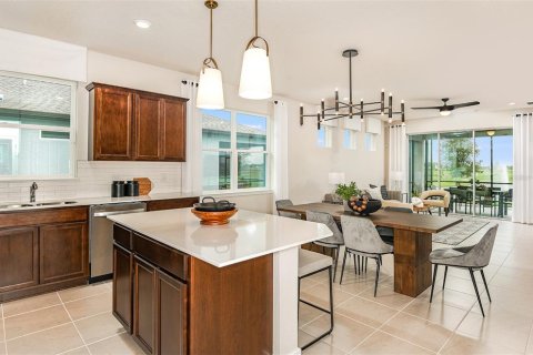Duplex in Parrish, Florida 2 bedrooms, 146.69 sq.m. № 2207793 - photo 3