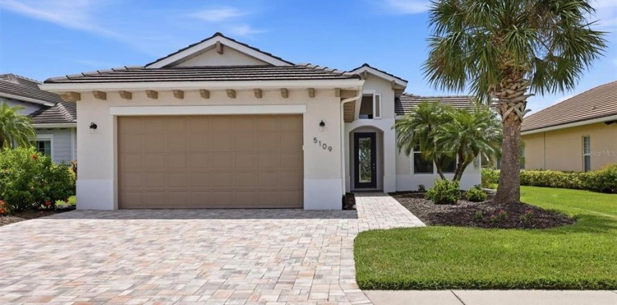 Villa ou maison à Bradenton, Floride 3 chambres, 215.16 m2 № 2322821