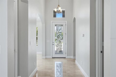 Villa ou maison à vendre à Bradenton, Floride: 3 chambres, 215.16 m2 № 2322821 - photo 3