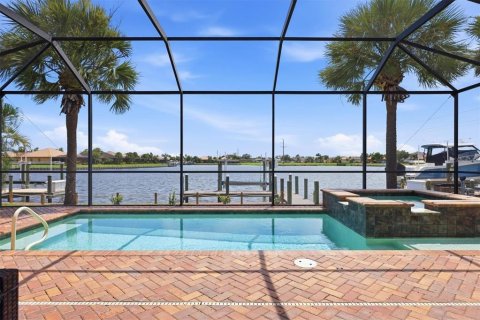 Villa ou maison à vendre à Bradenton, Floride: 3 chambres, 215.16 m2 № 2322821 - photo 28