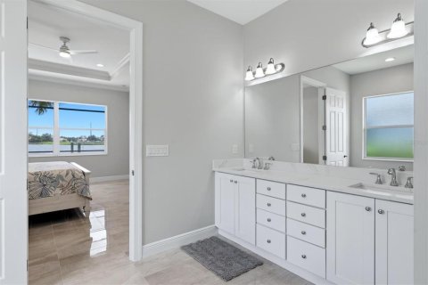 Villa ou maison à vendre à Bradenton, Floride: 3 chambres, 215.16 m2 № 2322821 - photo 20