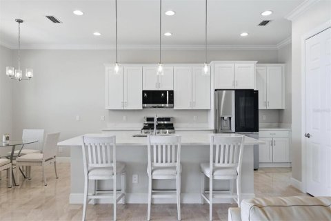 Villa ou maison à vendre à Bradenton, Floride: 3 chambres, 215.16 m2 № 2322821 - photo 10