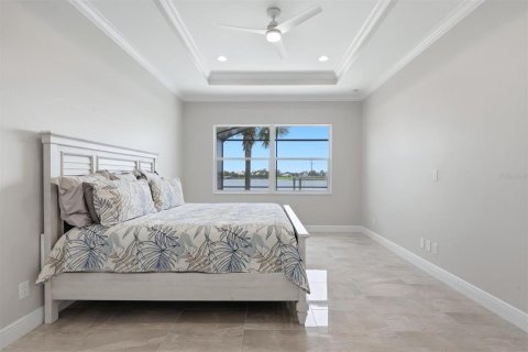 Villa ou maison à vendre à Bradenton, Floride: 3 chambres, 215.16 m2 № 2322821 - photo 18