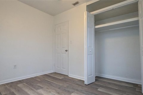 House in Port Charlotte, Florida 2 bedrooms, 92.34 sq.m. № 2197987 - photo 28