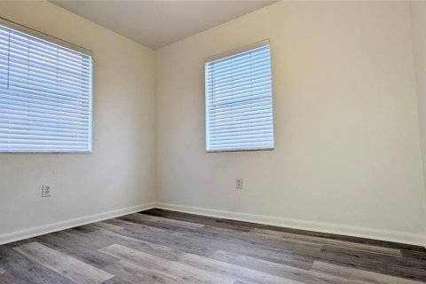 House in Port Charlotte, Florida 2 bedrooms, 92.34 sq.m. № 2197987 - photo 27