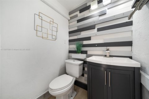 Снять в аренду виллу или дом в Флорида-Сити, Флорида 4 спальни, 120.03м2, № 1956758 - фото 24