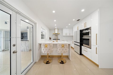 Снять в аренду виллу или дом в Флорида-Сити, Флорида 4 спальни, 120.03м2, № 1956758 - фото 15