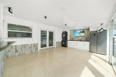 Снять в аренду виллу или дом в Флорида-Сити, Флорида 4 спальни, 120.03м2, № 1956758 - фото 21