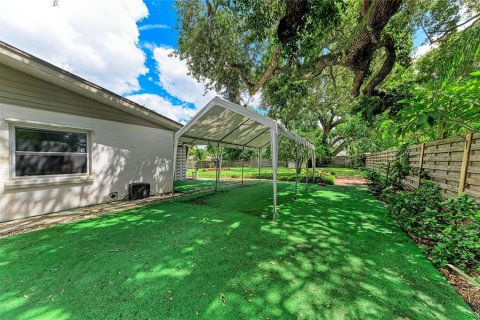 Villa ou maison à vendre à Bradenton, Floride: 2 chambres, 134.15 m2 № 2389474 - photo 5