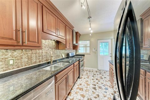Villa ou maison à vendre à Bradenton, Floride: 2 chambres, 134.15 m2 № 2389474 - photo 18