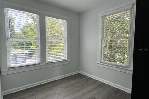 Propiedad comercial en venta en Saint Petersburg, Florida, 3 dormitorios, 106.47 m2 № 2123566 - foto 27