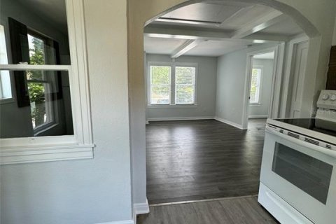 Propiedad comercial en venta en Saint Petersburg, Florida, 3 dormitorios, 106.47 m2 № 2123566 - foto 23