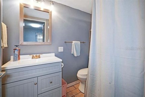 Propiedad comercial en venta en Saint Petersburg, Florida, 3 dormitorios, 106.47 m2 № 2123566 - foto 12