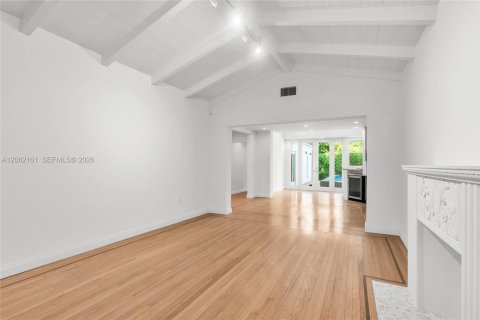 Villa ou maison à vendre à Miami, Floride: 4 chambres, 170.38 m2 № 2266091 - photo 3